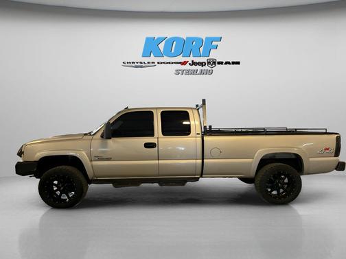 2004 Chevrolet Silverado 2500 LT H/D Extended Cab