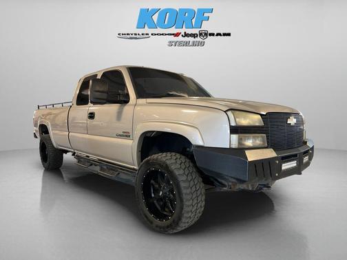 2004 Chevrolet Silverado 2500 LT H/D Extended Cab