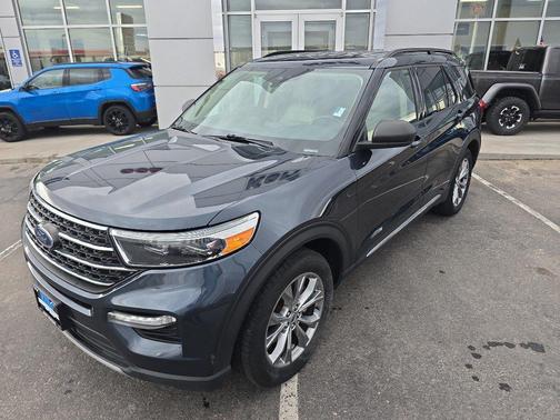 2022 Ford Explorer XLT