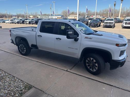 2024 Chevrolet Silverado 2500 Custom