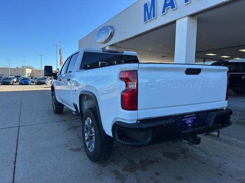 2024 Chevrolet Silverado 2500 Custom
