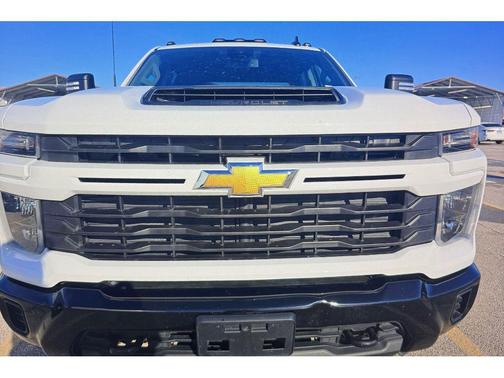 2024 Chevrolet Silverado 2500 Custom