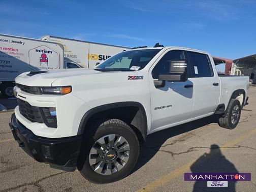 2024 Chevrolet Silverado 2500 Custom