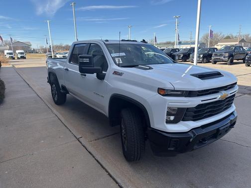 2024 Chevrolet Silverado 2500 Custom