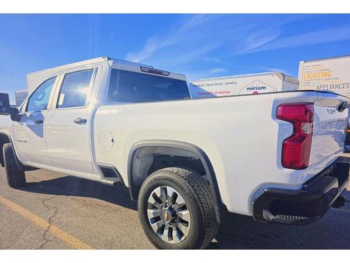 2024 Chevrolet Silverado 2500 Custom