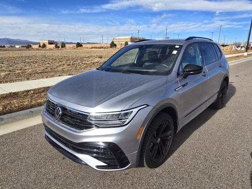 2023 Volkswagen Tiguan 2.0T SE R-Line Black 4MOTION