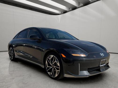 Onyx Black 2024 Hyundai IONIQ 6 SEL