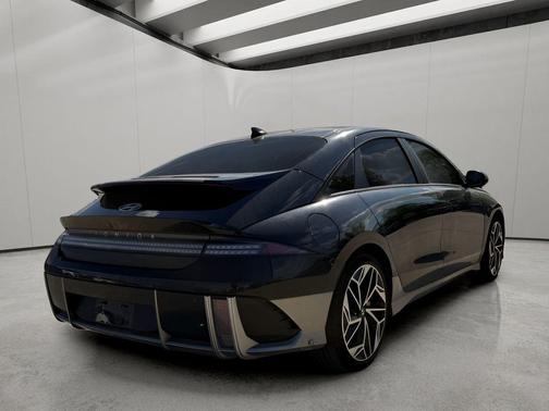 Onyx Black 2024 Hyundai IONIQ 6 SEL