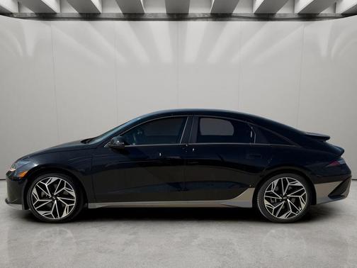 Onyx Black 2024 Hyundai IONIQ 6 SEL
