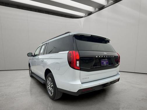 2025 Ford Expedition Max Active 4x4
