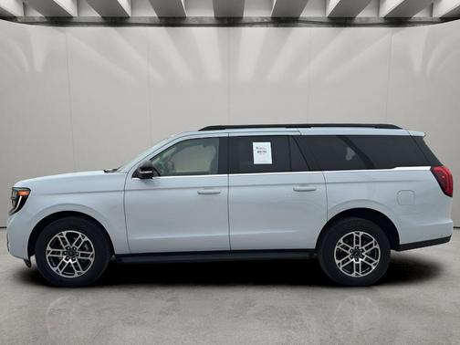 2025 Ford Expedition Max Active 4x4