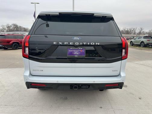 2025 Ford Expedition Max Active 4x4
