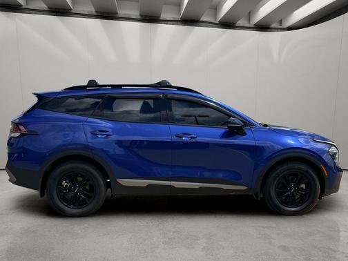 Sapphire Blue 2023 Kia Sportage S