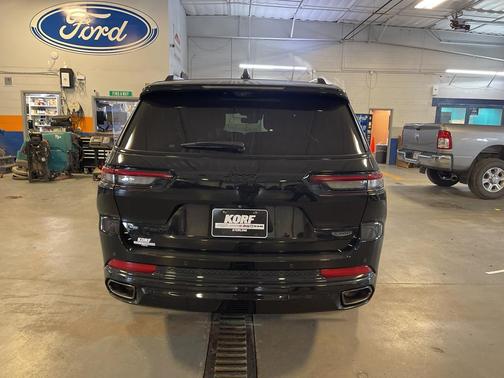 2023 Jeep Grand Cherokee L Summit