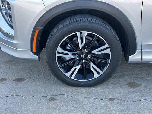 2024 Mitsubishi Eclipse Cross SEL
