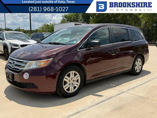 Maroon 2013 Honda Odyssey LX