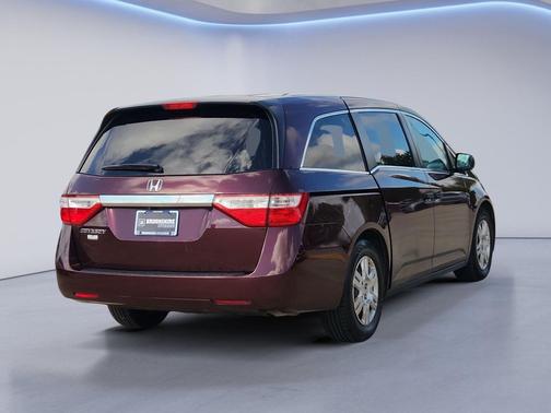 Maroon 2013 Honda Odyssey LX