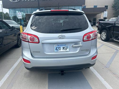Radiant Silver 2010 Hyundai SANTA FE Limited