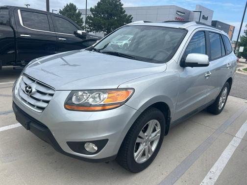 Radiant Silver 2010 Hyundai SANTA FE Limited