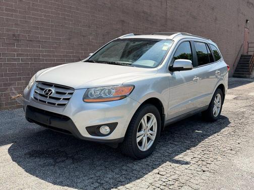 Radiant Silver 2010 Hyundai SANTA FE Limited