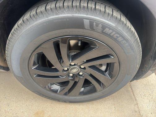 Portofino Blue Metallic 2023 Land Rover Range Rover Evoque R-Dynamic S