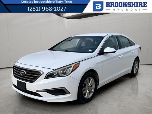 Quartz White Pearl 2017 Hyundai SONATA Base