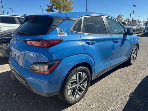 2023 Hyundai KONA EV SEL