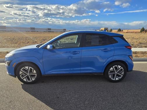 2023 Hyundai KONA EV SEL