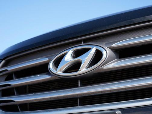 Twilight Black 2018 Hyundai Santa Fe Sport 2.4L