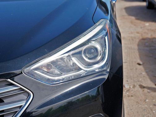 Twilight Black 2018 Hyundai Santa Fe Sport 2.4L