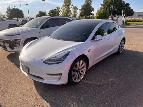 2019 Tesla Model 3 Mid Range