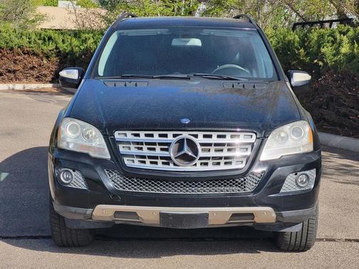 Black 2009 Mercedes-Benz M-Class 3.5L