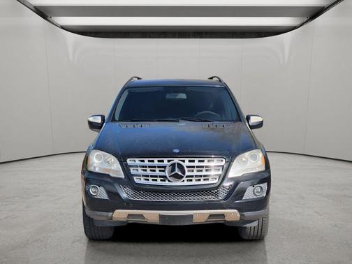 Black 2009 Mercedes-Benz M-Class 3.5L