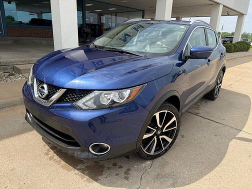 Caspian Blue 2017 Nissan Rogue Sport SL