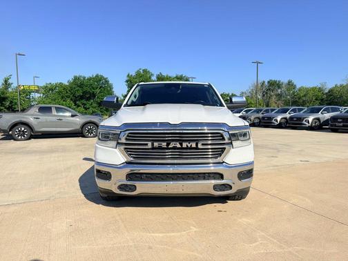 Bright White Clearcoat 2022 RAM 1500 Laramie