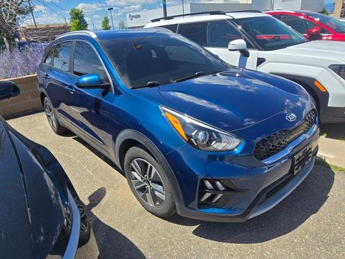 Deep Cerulean 2021 Kia Niro LXS