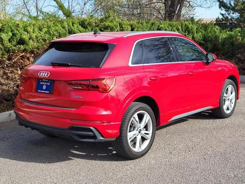 Tango Red Metallic 2023 Audi Q3 45 S line Premium Plus