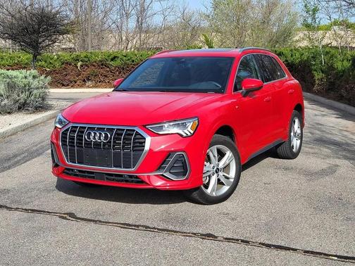 Tango Red Metallic 2023 Audi Q3 45 S line Premium Plus