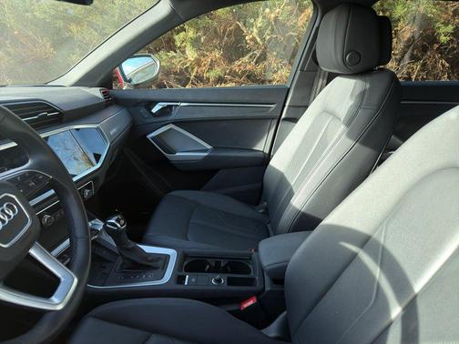 Tango Red Metallic 2023 Audi Q3 45 S line Premium Plus