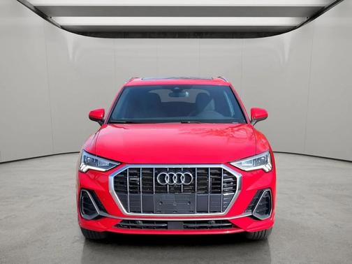 Tango Red Metallic 2023 Audi Q3 45 S line Premium Plus