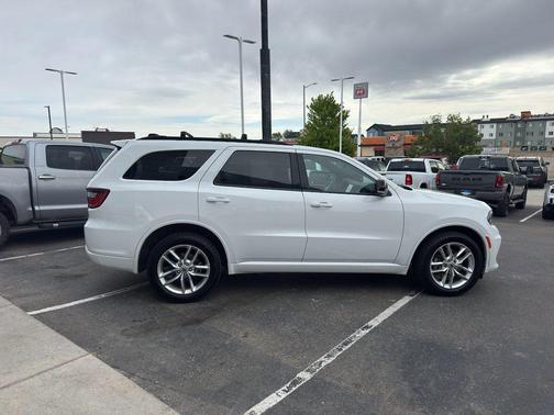 White Knuckle Clearcoat 2024 Dodge Durango GT Plus