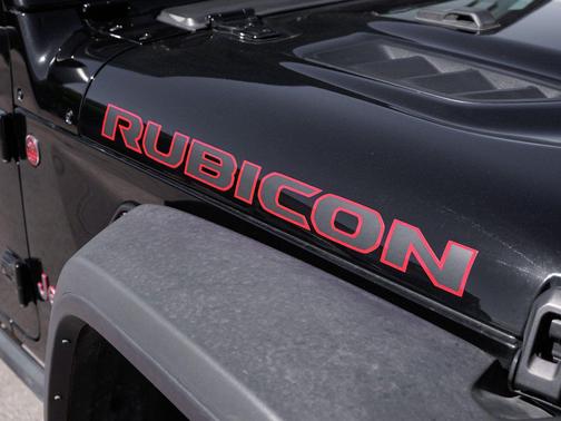 Black Clearcoat 2025 Jeep Wrangler Rubicon