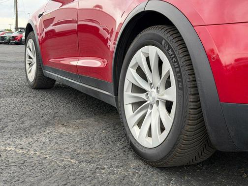 Red Multi-Coat 2021 Tesla Model X Long Range Dual Motor All-Wheel Drive