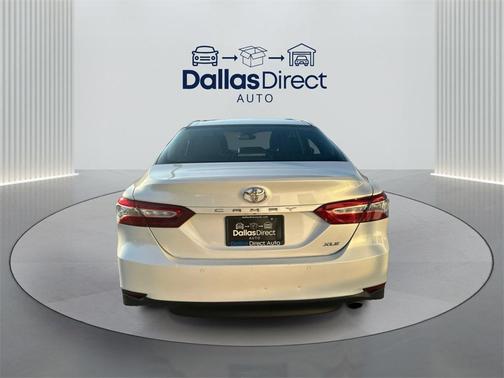 2018 Toyota Camry XLE