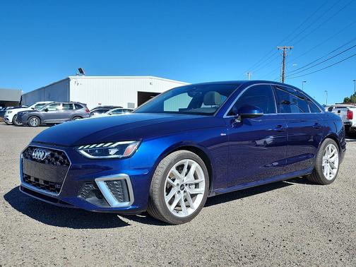 2023 Audi A4 45 S line Premium Plus