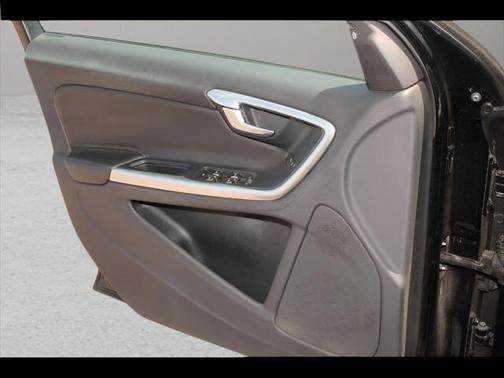 2018 Volvo S60 Inscription T5 Platinum