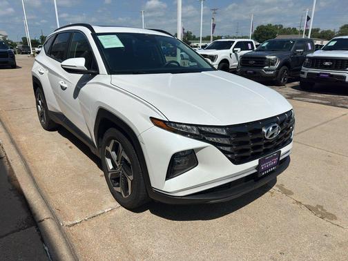 Quartz White 2022 Hyundai TUCSON SEL