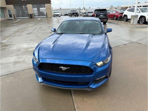 2017 Ford Mustang V6