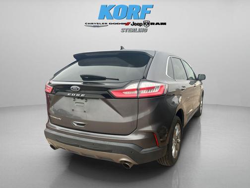 2021 Ford Edge Titanium
