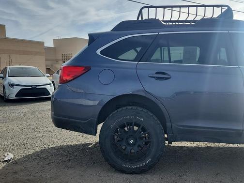 2017 Subaru Outback 2.5i Premium